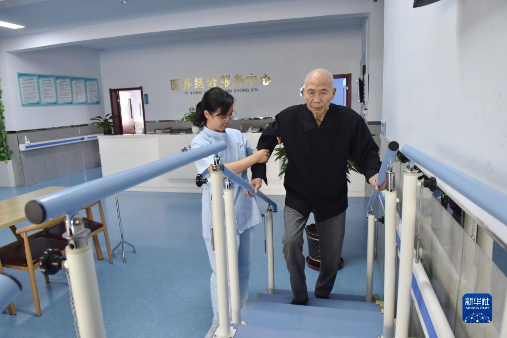 串子当中有两个都输一半